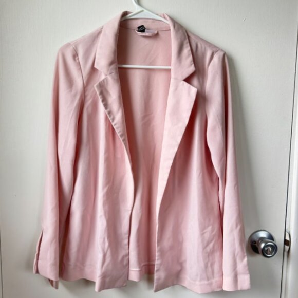 H&M Jackets & Blazers - H&M Divided pink blazer/jacket size XS US
